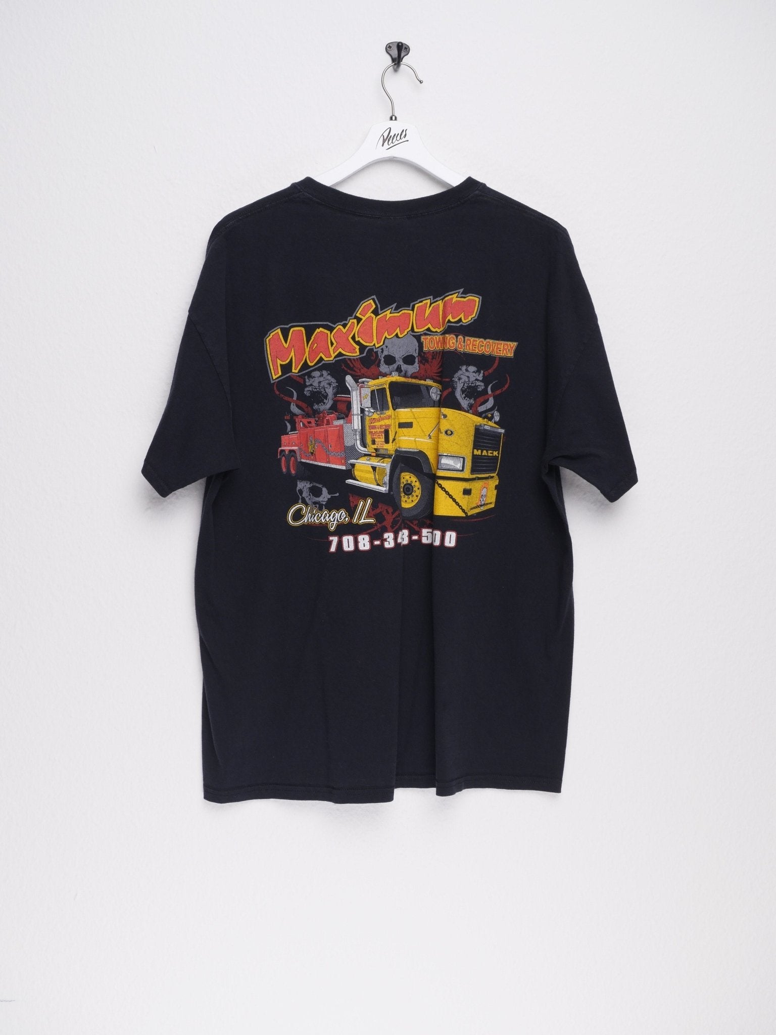 'Maximum Towing & Recovery' printed Graphic black Shirt - Peeces