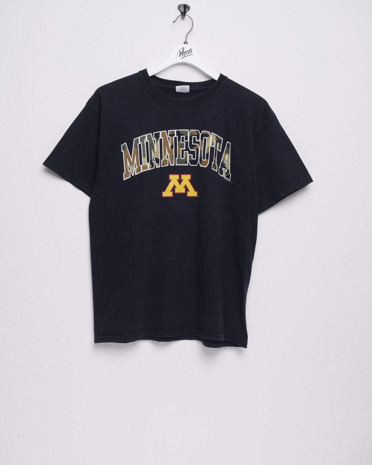 'Minnesota' printed Spellout black Shirt - Peeces