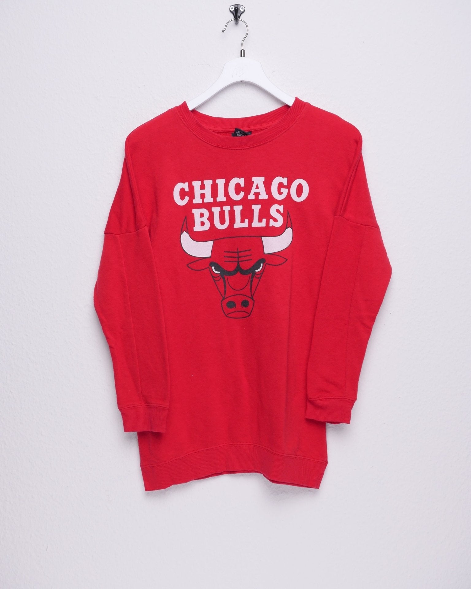 NBA 'Chicago Bulls' printed Graphic red Sweater - Peeces