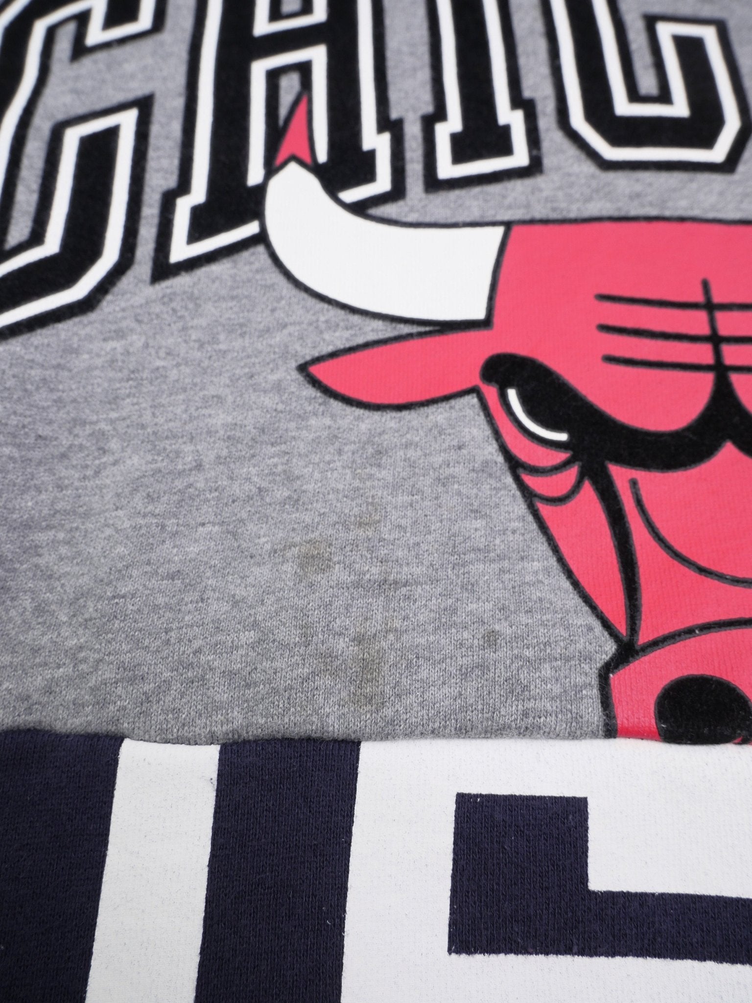 NBA Chicago Bulls printed Logo two toned Sweater - Peeces