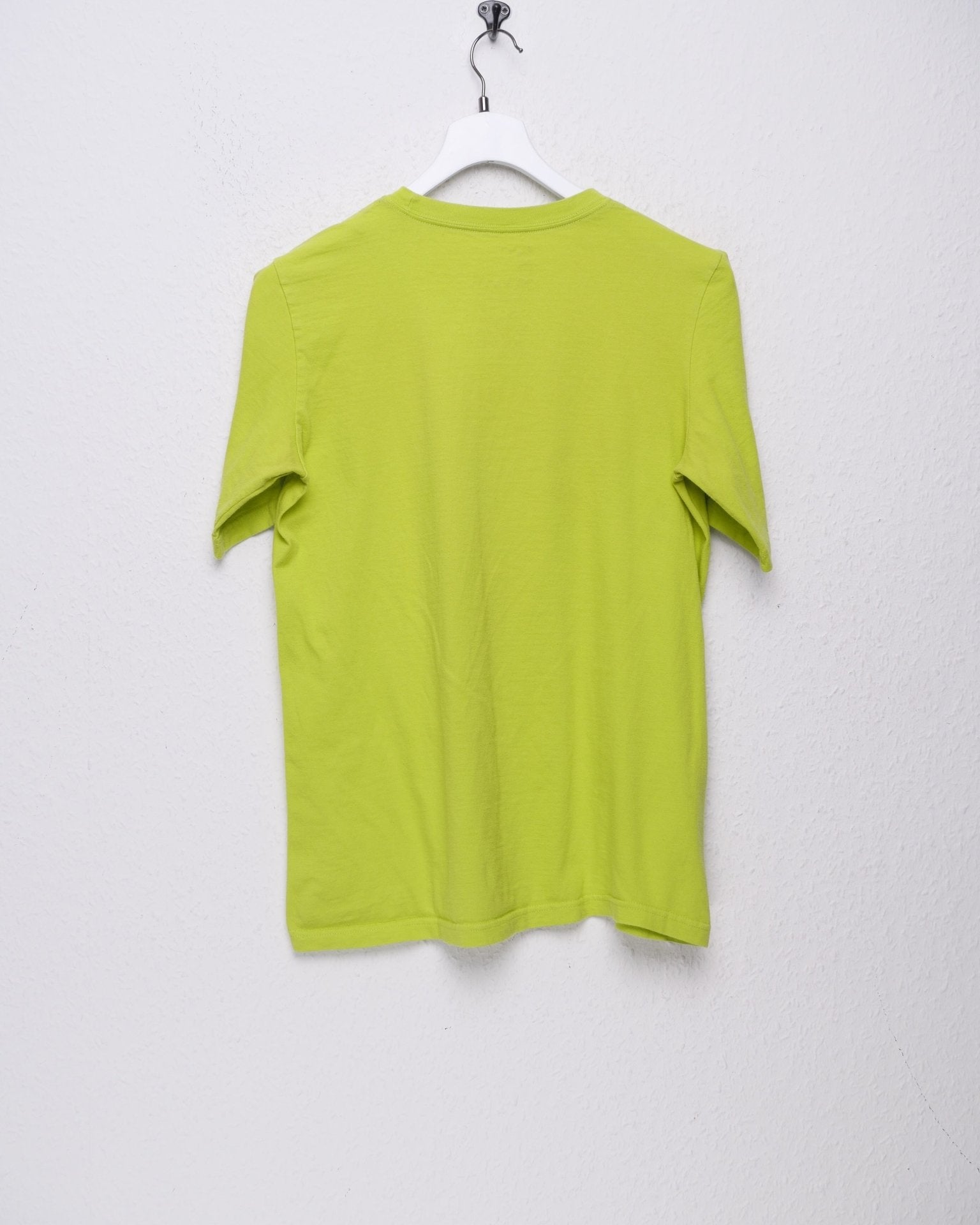 Nike 'no limits' Middle Swoosh lemon Shirt - Peeces