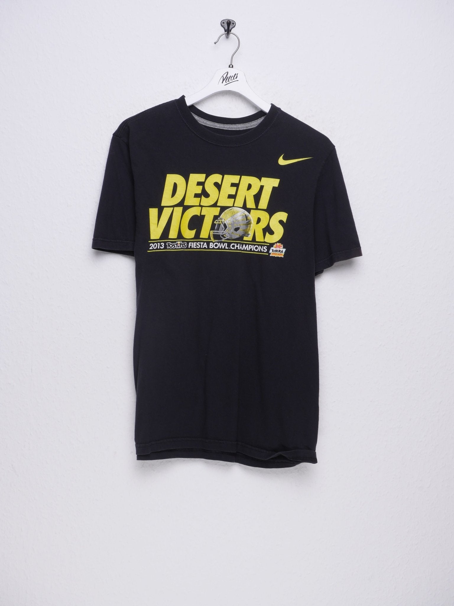 Nike printed Swoosh 'Desert Victors' Shirt - Peeces