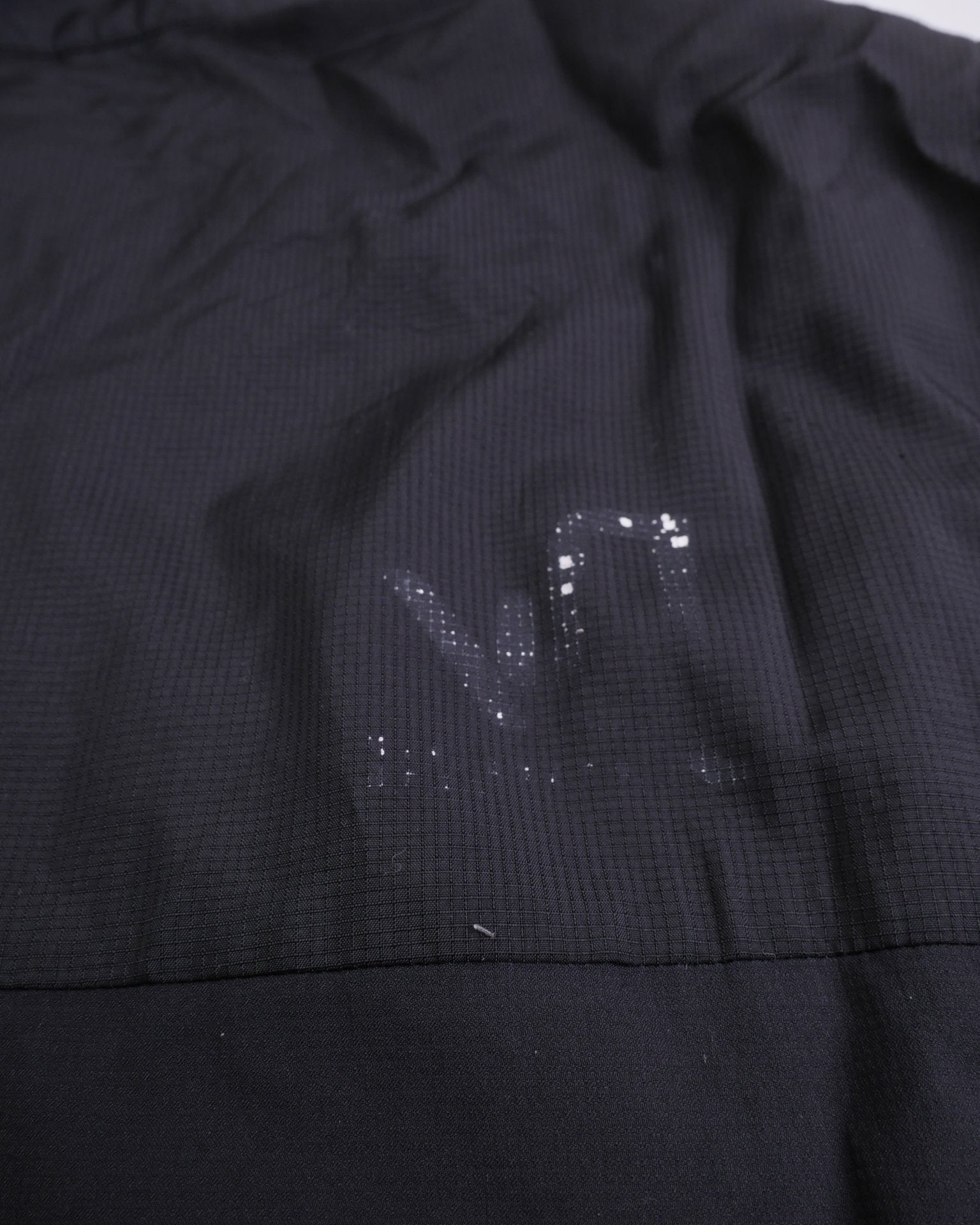 Nike printed Swoosh Visionary Arts Patch Track Jacke - Peeces