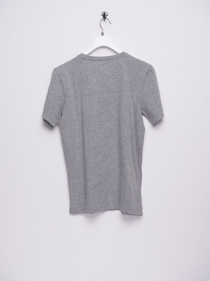 Nike printed Swoosh 'Volunteer' grey Shirt - Peeces