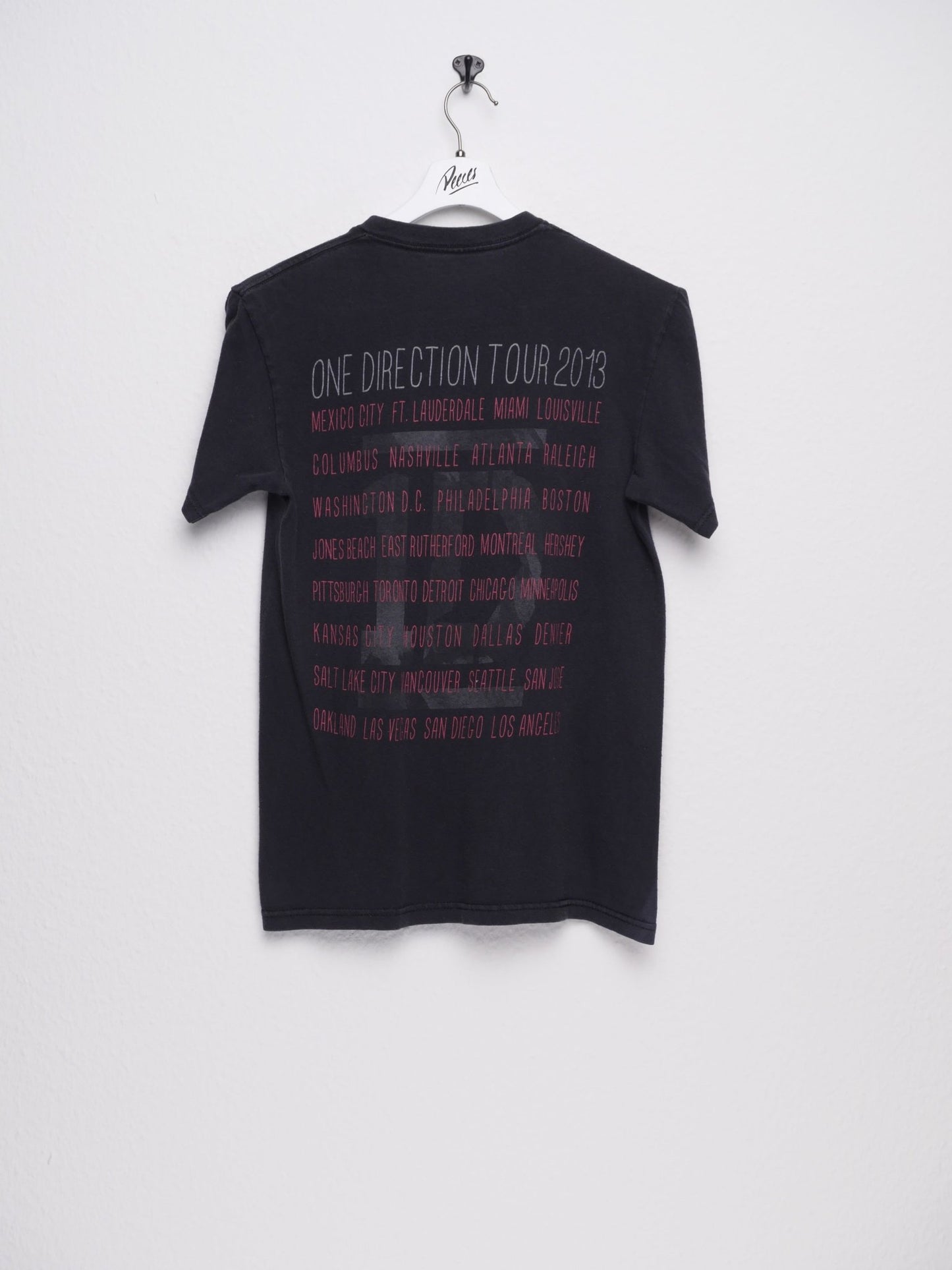 One Direction printed Graphic Vintage Shirt - Peeces