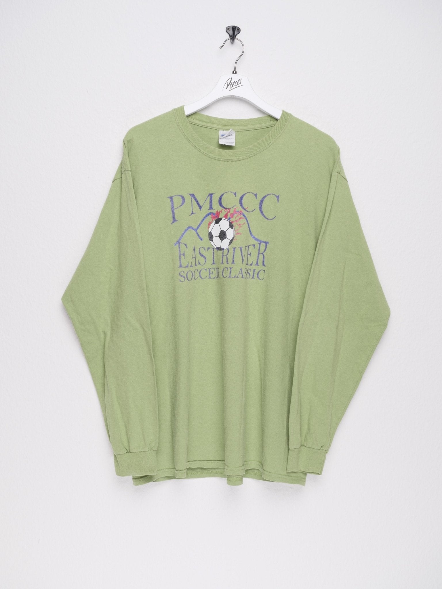 'PMCCC' printed Graphic green L/S Shirt - Peeces