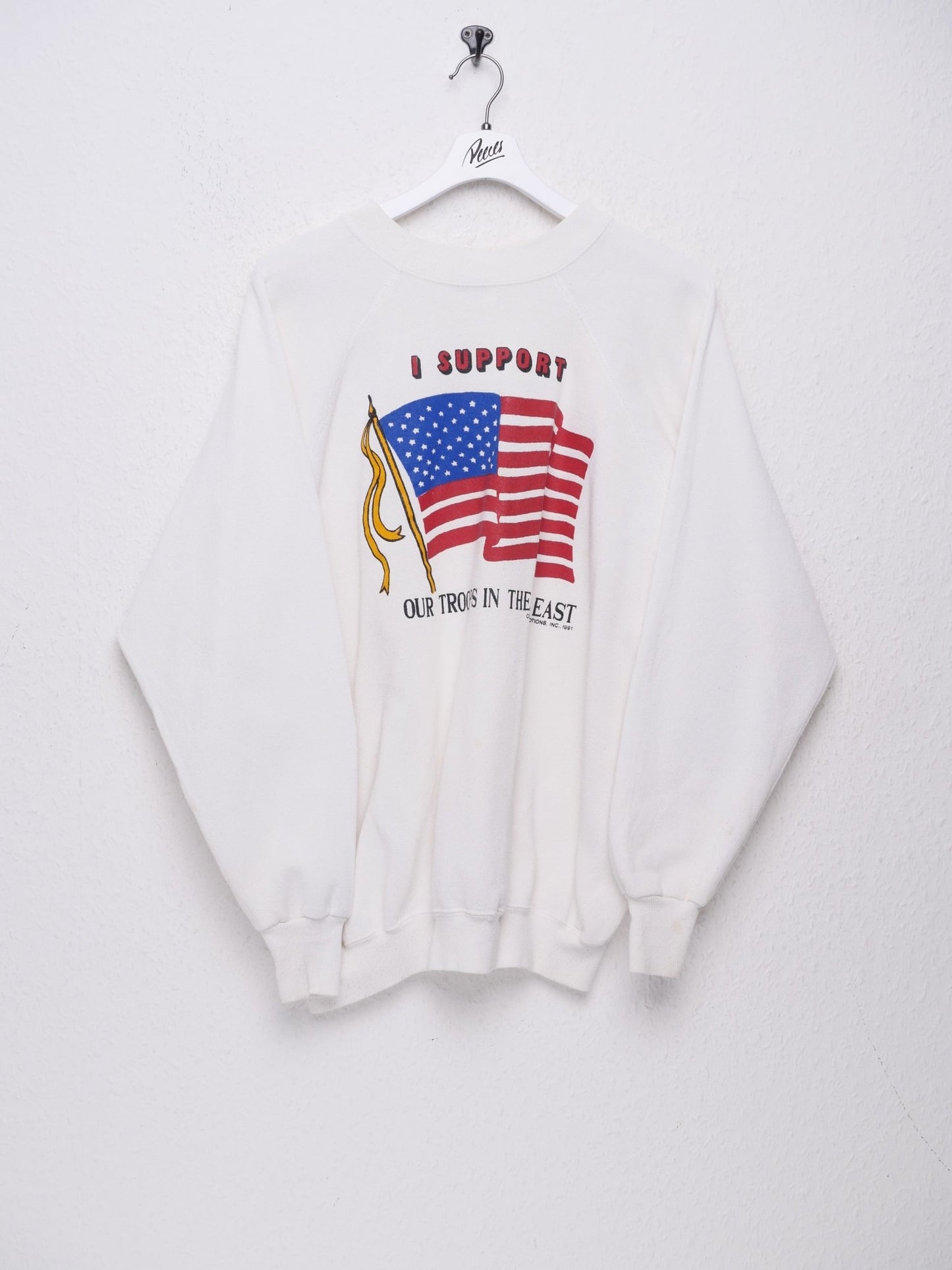Printed 'I support America' white Sweater - Peeces