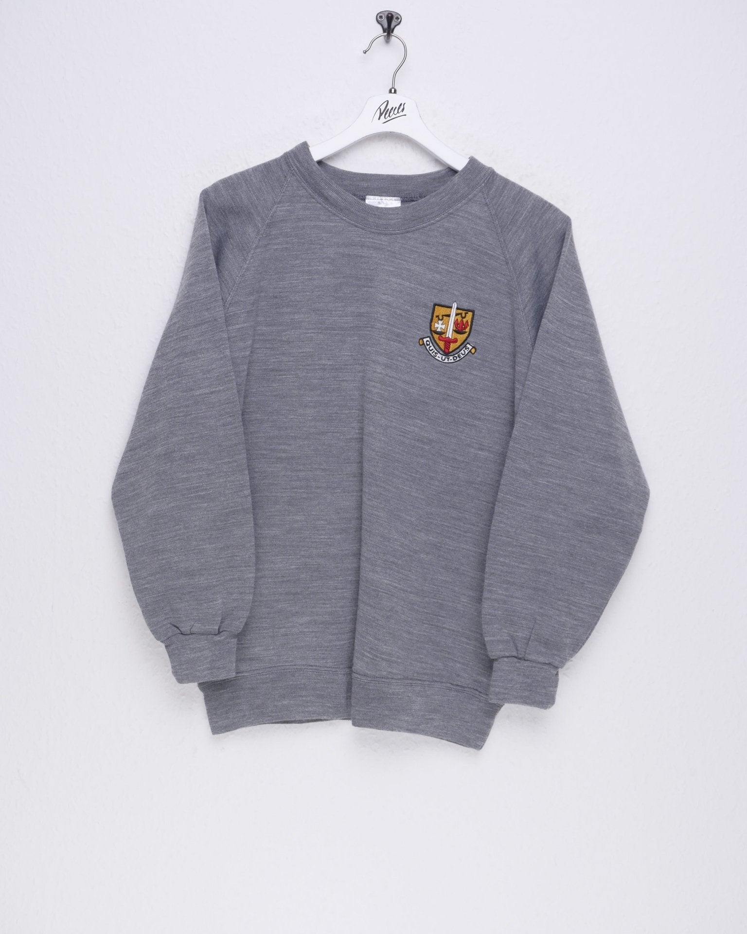 Quis-UT-Deus embroidered Logo Vintage Sweater - Peeces