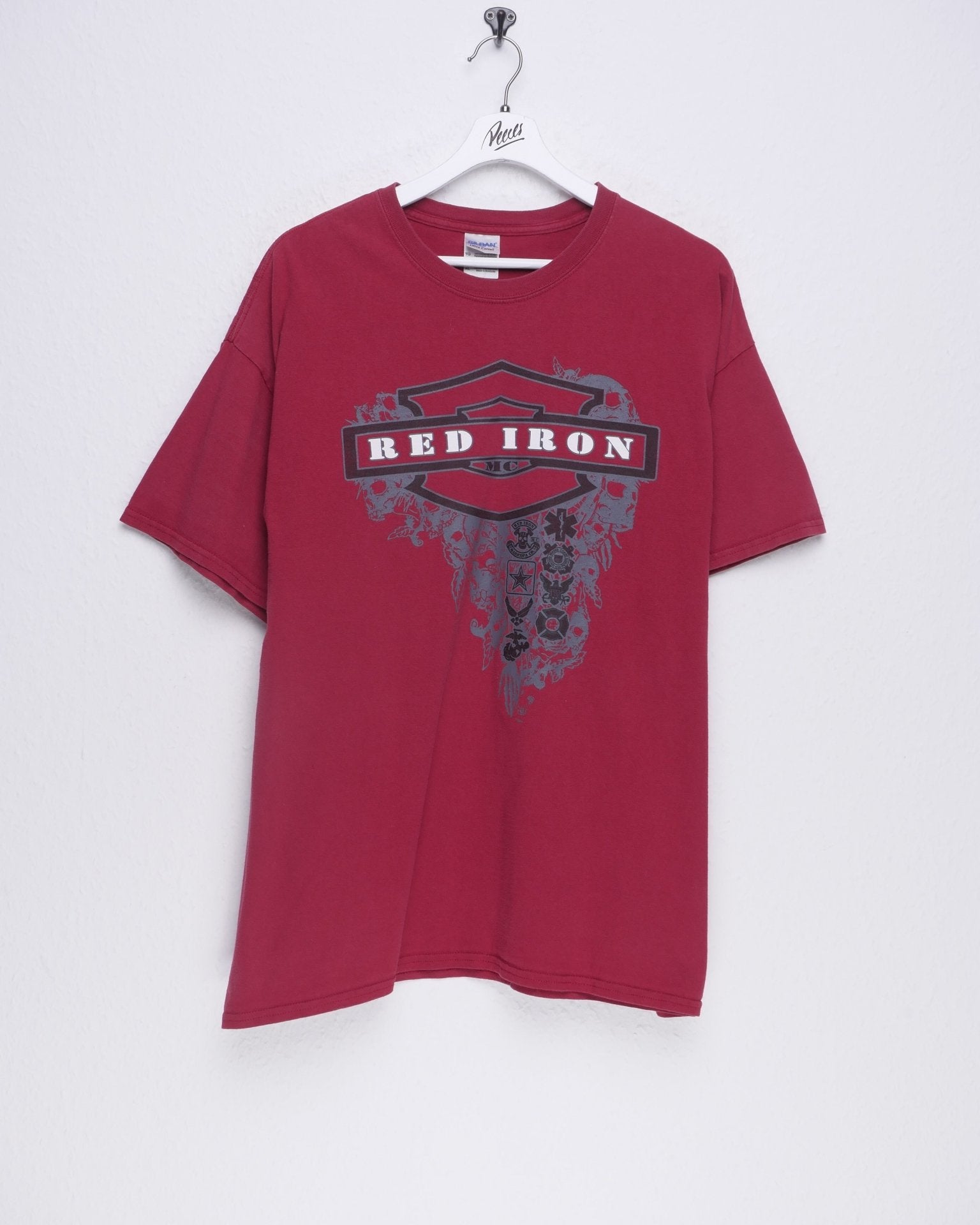 Red Iron printed Logo Shirt - Peeces