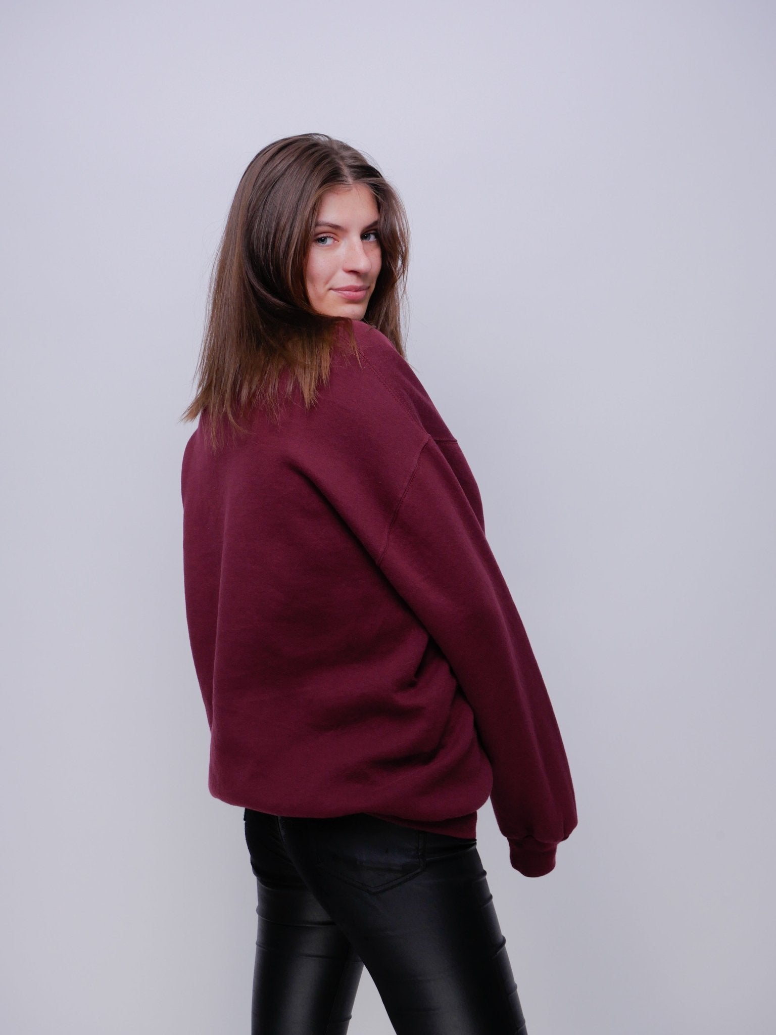 russell patched Logo burgundy basic Sweater - Peeces