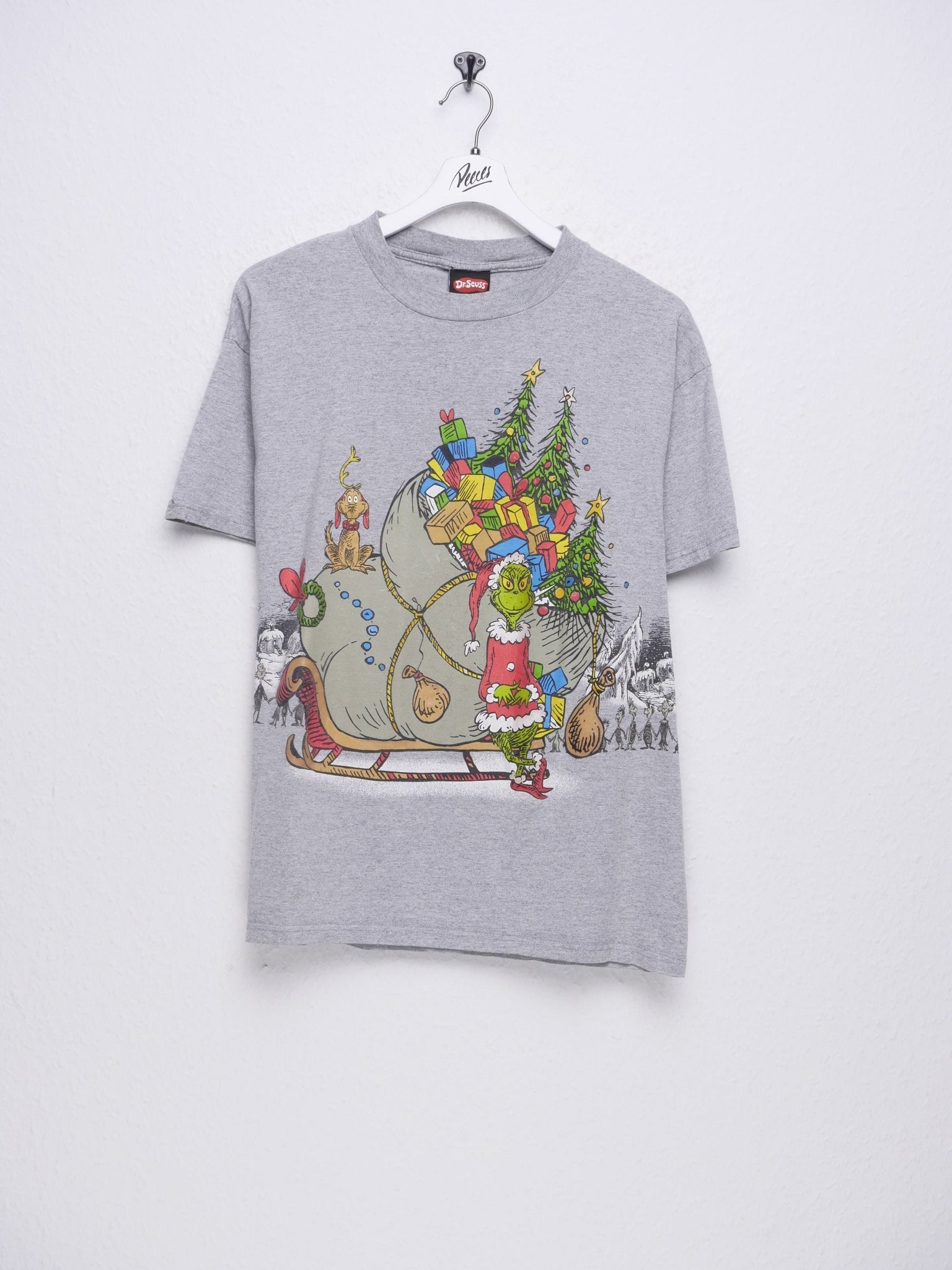 The Grinch Christmas printed Graphic Vintage Shirt - Peeces