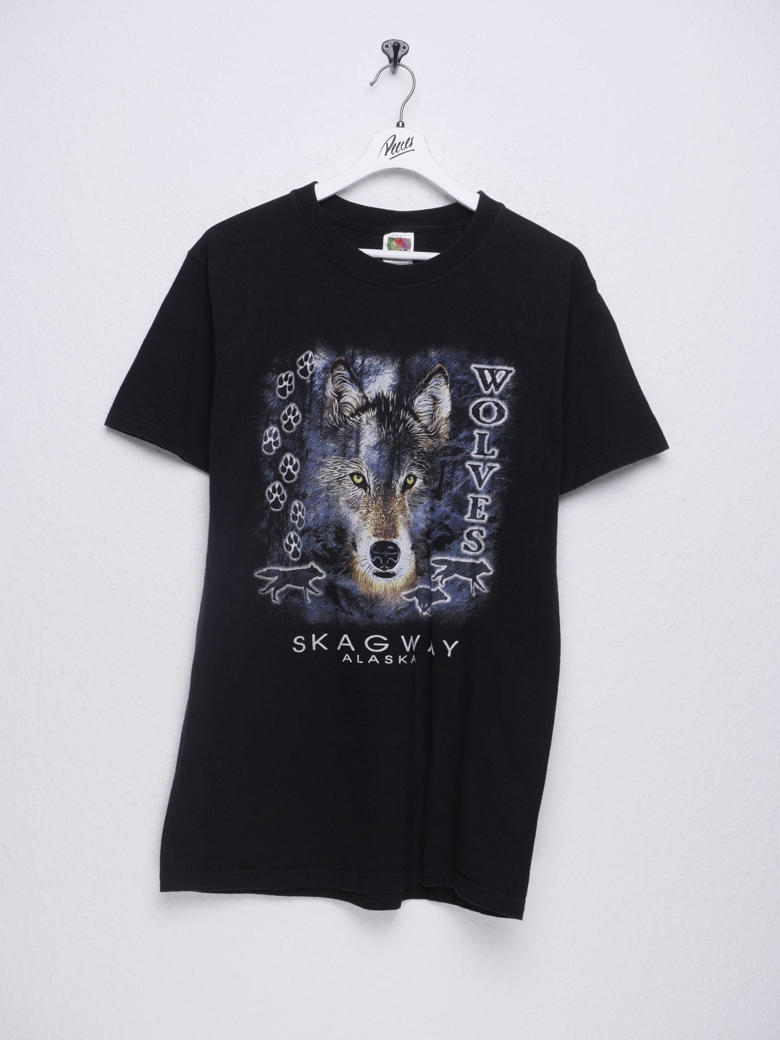 Wolves Skagway printed Graphic Vintage Shirt - Peeces