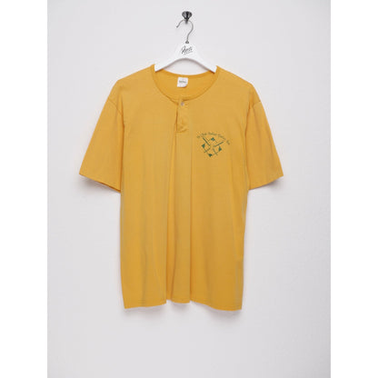 Ye Olde Indian Valley Inn printed Graphic yellow Shirt - Peeces