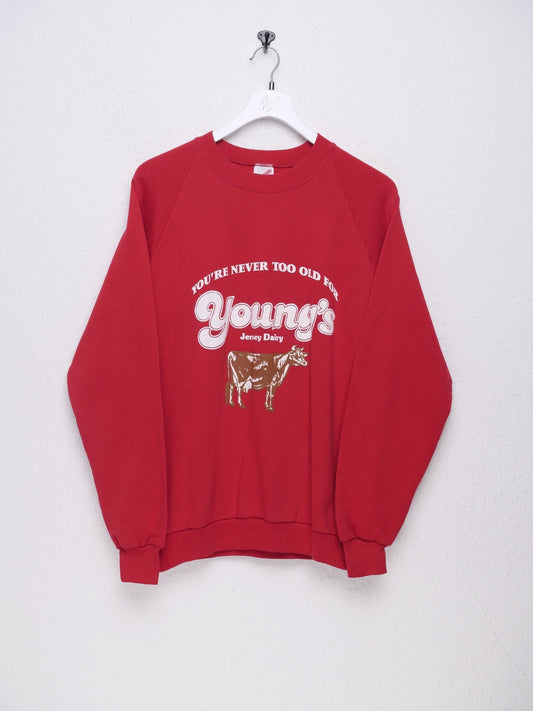 'Young's Jersey Dairy' printed Spellout red Sweater - Peeces